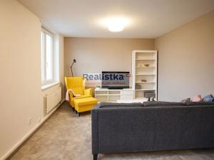 Pronájem bytu 2+kk, Plzeň, Slovanská alej, 65 m2