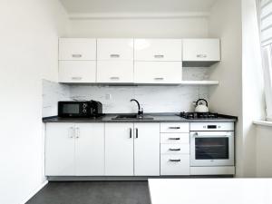 Pronájem bytu 2+kk, Praha - Libeň, Chlumčanského, 40 m2