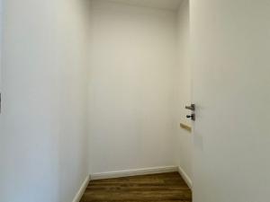 Pronájem bytu 2+kk, Praha - Libeň, Chlumčanského, 40 m2