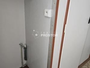 Pronájem bytu 1+kk, Ústí nad Labem, V Oblouku, 31 m2