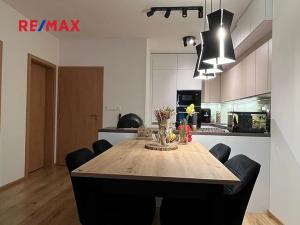 Pronájem bytu 2+kk, Horoměřice, Velvarská, 63 m2