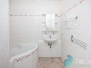 Pronájem bytu 3+1, Praha - Zličín, Nedašovská, 62 m2
