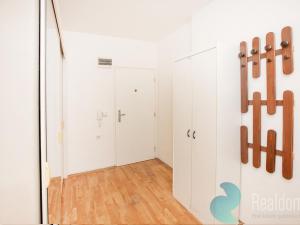 Pronájem bytu 3+1, Praha - Zličín, Nedašovská, 62 m2