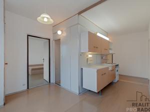 Prodej bytu 3+1, Moravský Krumlov, Sídliště, 73 m2