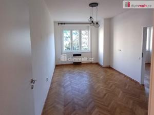 Pronájem bytu 2+1, Praha - Smíchov, Plzeňská, 71 m2