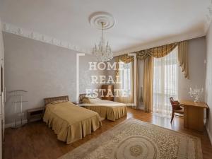 Prodej bytu 3+kk, Karlovy Vary, Mariánskolázeňská, 206 m2