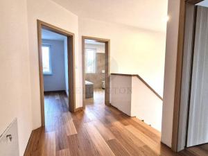 Prodej bytu 4+kk, Přerov nad Labem, 125 m2