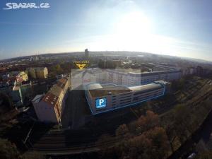 Pronájem garážového stání, Praha - Vysočany, Pešlova, 14 m2