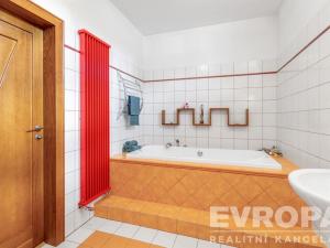 Prodej rodinného domu, Nové Město na Moravě, Malá, 375 m2