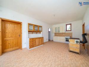 Prodej rodinného domu, Bílá Lhota, 480 m2