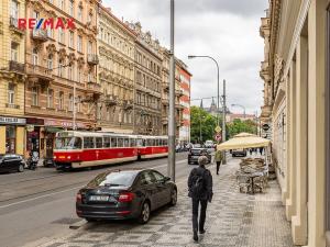 Pronájem bytu 1+kk, Praha - Malá Strana, Petřínská, 31 m2