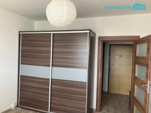 Pronájem bytu 2+1, Mariánské Lázně, Dřevěná, 56 m2