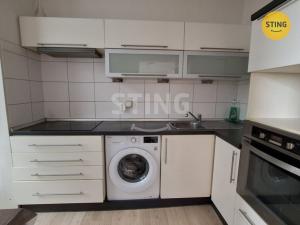 Prodej bytu 2+1, Uherské Hradiště, Derflanská, 44 m2