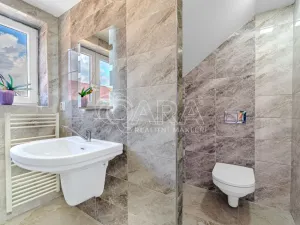 Prodej rodinného domu, Kladno - Švermov, Rašínova, 194 m2