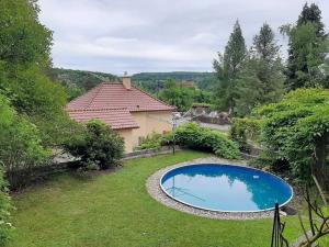 Prodej chaty, Davle, V kruhovce, 70 m2