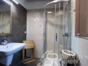 Prodej bytu 3+kk, Stachy, 87 m2