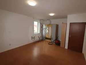 Pronájem bytu 2+1, České Budějovice - České Budějovice 3, J. Š. Baara, 72 m2