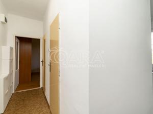 Pronájem bytu 2+1, Ostrava - Poruba, Kyjevská, 51 m2