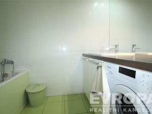 Pronájem bytu 3+kk, Praha - Nusle, Na Topolce, 75 m2