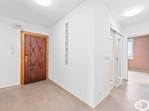 Prodej bytu 3+1, Chlumec nad Cidlinou, Zapečská, 75 m2