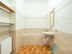 Prodej bytu 3+1, České Budějovice, Skuherského, 72 m2