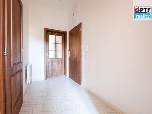 Pronájem bytu 2+kk, Plzeň - Jižní Předměstí, Krátká, 64 m2