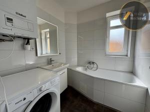Prodej bytu 2+kk, Praha - Libeň, Zenklova, 99 m2