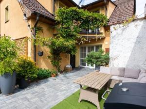 Prodej rodinného domu, Vinařice, II. ulice, 220 m2