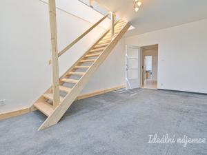 Pronájem atypického bytu, Brno - Královo Pole, Malátova, 97 m2