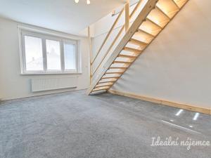 Pronájem atypického bytu, Brno - Královo Pole, Malátova, 97 m2