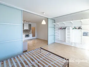 Pronájem bytu 2+kk, Praha - Vysočany, Skloněná, 44 m2