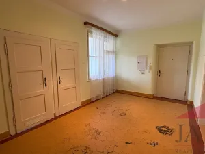 Prodej bytu 3+1, Klatovy - Klatovy V, Plánická, 128 m2