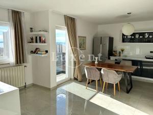 Prodej vily, Split, Chorvatsko, 730 m2