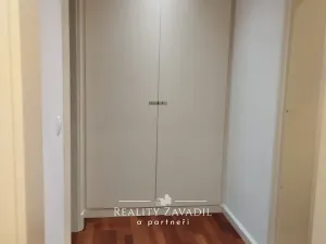 Pronájem bytu 2+1, Praha - Záběhlice, Bramboříková, 59 m2