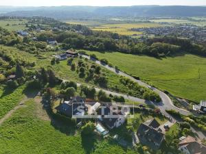 Prodej pozemku pro bydlení, Praha - Lipence, Na Lhotkách, 1436 m2