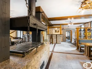 Pronájem ubytování, Jablonec nad Nisou, U Lesního divadla, 2930 m2