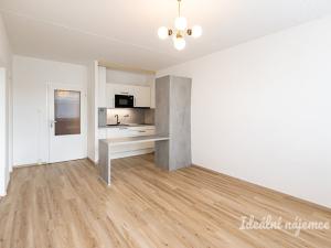 Pronájem bytu 2+kk, Praha - Modřany, Pertoldova, 41 m2