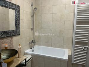 Prodej bytu 2+kk, Mariánské Lázně, Chebská, 58 m2