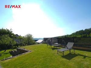Prodej rodinného domu, Lomnice, 298 m2