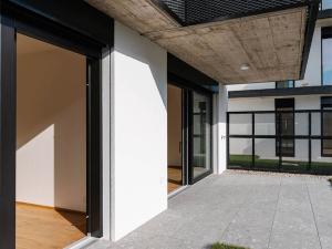 Prodej bytu 2+kk, Praha - Modřany, Československého exilu, 50 m2