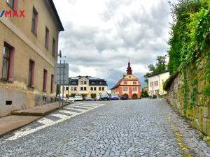 Prodej bytu 2+1, Úpice, náměstí T. G. Masaryka, 48 m2