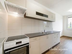 Pronájem bytu 4+1, Praha - Černý Most, Generála Janouška, 96 m2