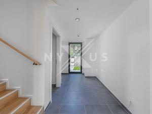 Prodej rodinného domu, Praha - Lysolaje, K Housličkám, 240 m2