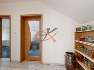 Prodej rodinného domu, Valašské Meziříčí, Ve Svahu, 209 m2
