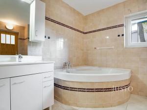 Prodej rodinného domu, Krupka, Mánesova, 162 m2