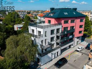 Prodej obchodního prostoru, Praha - Suchdol, U hotelu, 41 m2