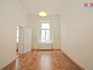 Pronájem bytu 3+1, Praha - Žižkov, Chelčického, 89 m2