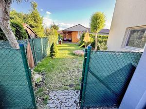 Prodej bytu 2+1, Nová Ves, Nad Obcí, 49 m2