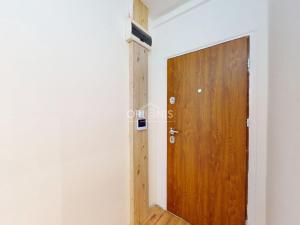 Prodej bytu 3+1, Jirkov, Červenohrádecká, 72 m2