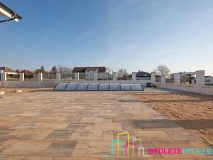 Prodej vily, Větrušice, 250 m2